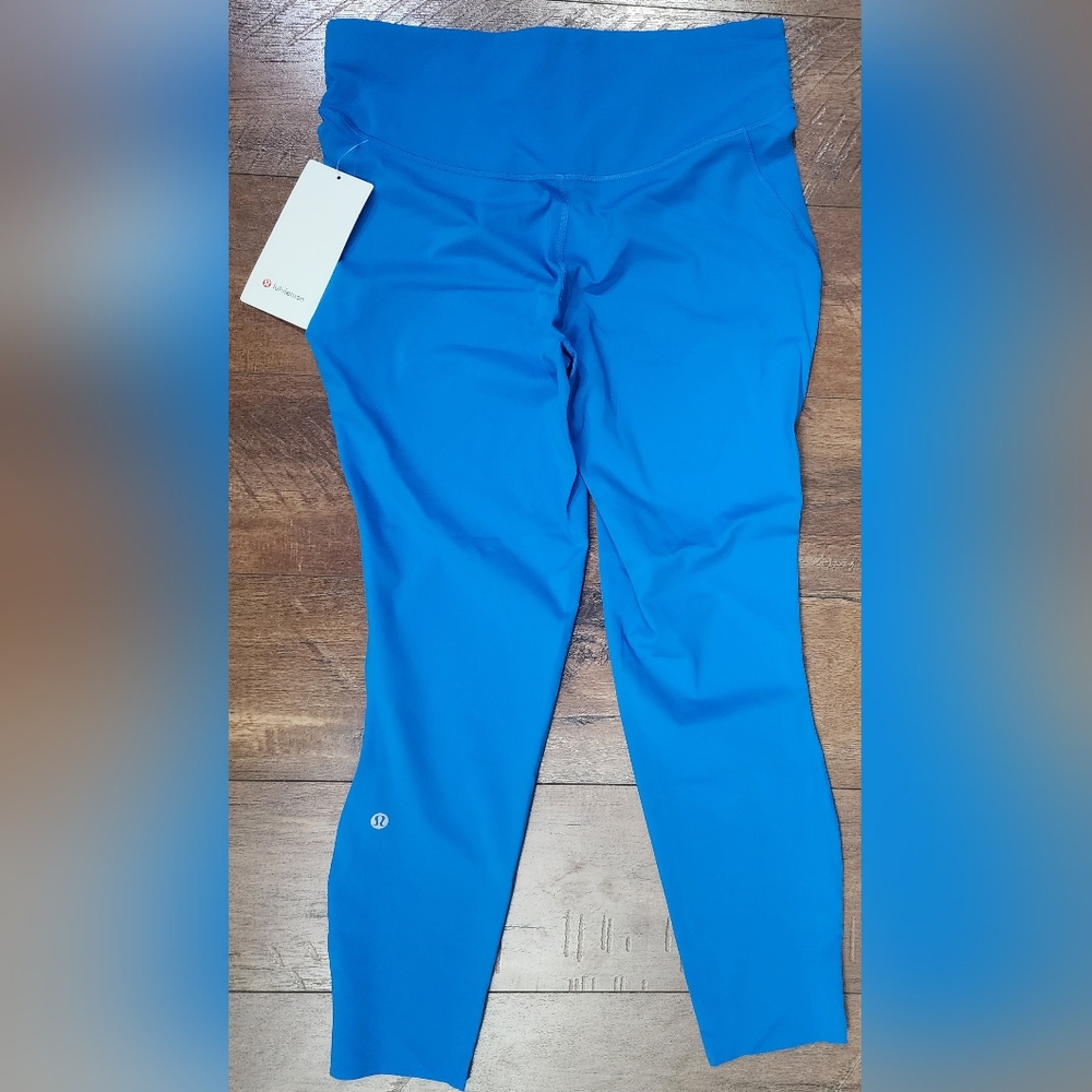 NWT Lululemon Base Pace HR Tight 25", Size 12